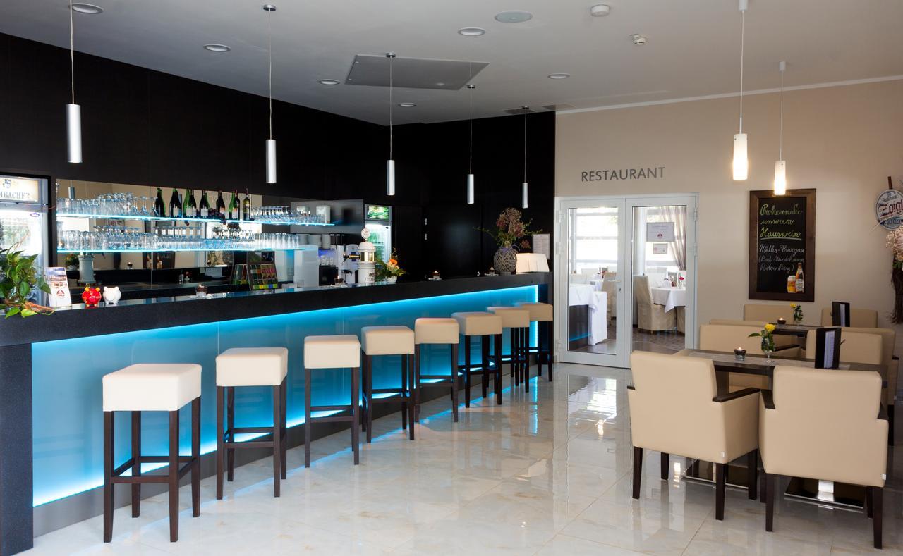 Kurhotel Pyramide Sibyllenbad Нойальбенройт Екстер'єр фото